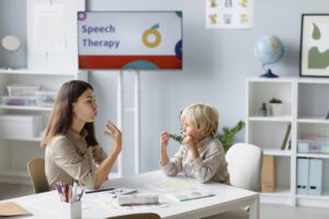 Terapi untuk Anak dengan Gangguan Bicara dan Bahasa